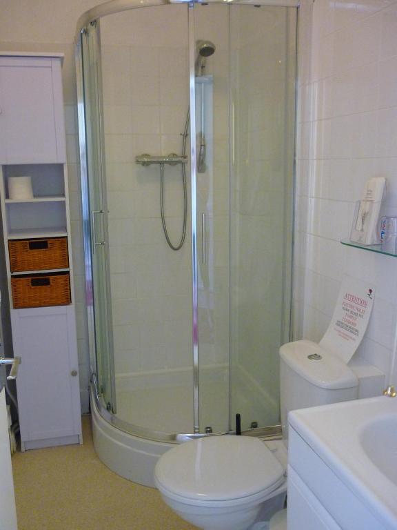 Arden Guest House AEGON International Esterno foto